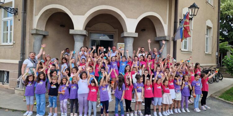 „Калинка“ запеа и во Големата сала на Општина Гевгелија