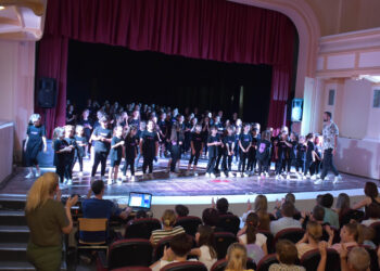 Летното шоу на „Мистик“- вистински спектакл со хип-хоп кореографии