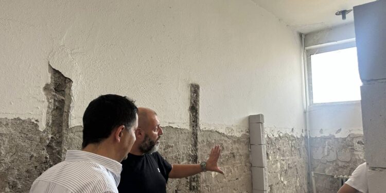 Реновирање на санитарните јазли во ООУ „Крсте Мисирков“- Гевгелија