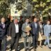 Положено цвеќе пред спомен-обележјата во Гевгелија; Учениците со дефиле и песни за Гевгелија и Македонија го честитаа денешниот празник 7 Ноември