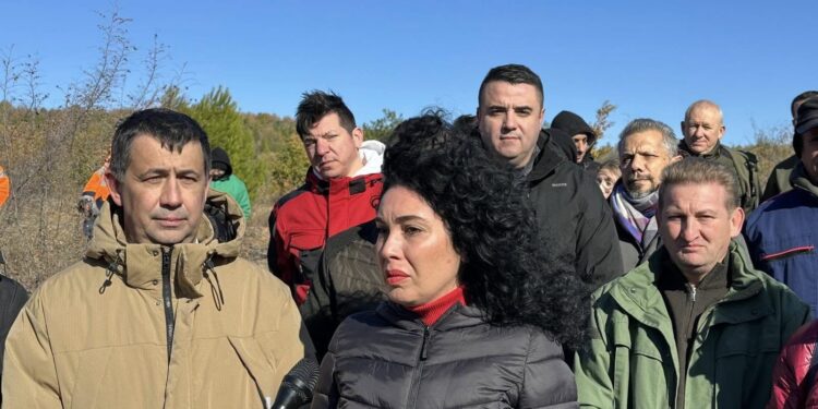 Успешно реализирана акцијата за пошумување во Гевгелија: Засадени над 5.000 дрвца багрем и чемпрес кај „Топлик“