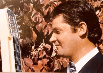 Јавно излагање на пристигнатите идејни проекти за скулптура на Илија Џаџев