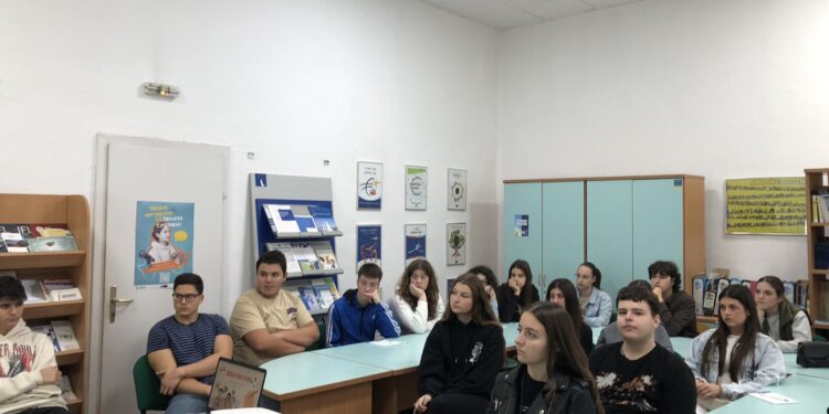 РЦОР- Гевгелија го имплементира Проектот: „Информирај се! – Активирај се!” за поттикнување на младинското учество