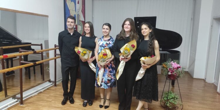 Пијанистичка вечер со млади таленти од ФМУ