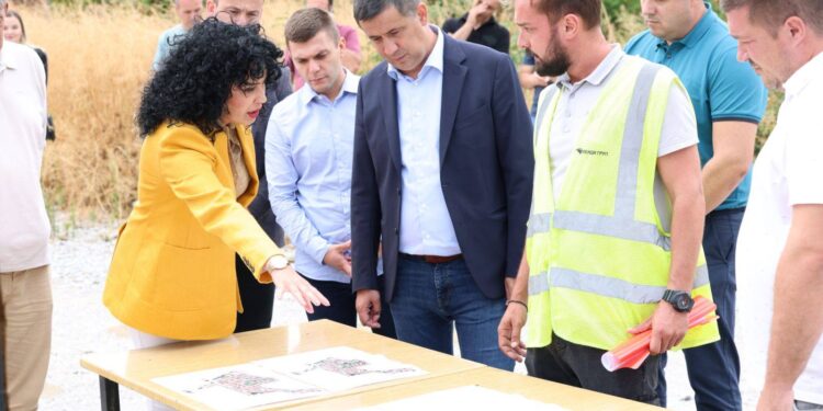 Започна изградбата на водоводна, фекална и атмосферска канализациона мрежа во Урбан блок 4.4 во Гевгелија