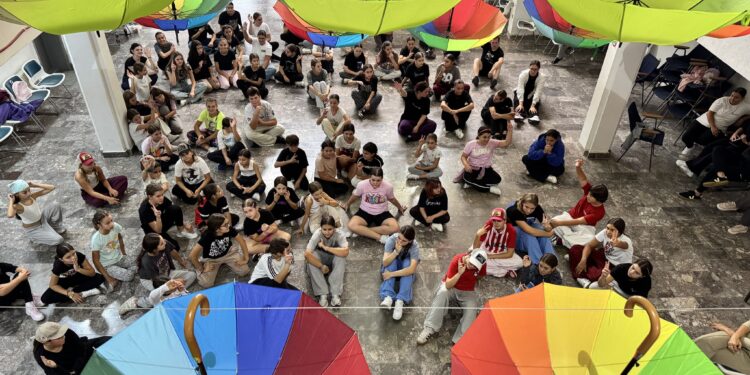 Ритам, енергија и едукација – Street Dance во срцето на Гевгелија