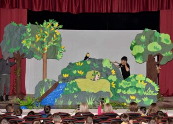 „Пријателите од шумичката Еколо“- куклена претстава за најмалите што ги спои уметноста, екологијата и љубовта кон природата