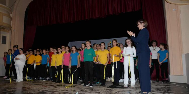 Инспиративна инклузивна претстава по повод патронот на ООУ „Владо Кантарџиев“- Гевгелија