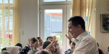 Час по локална самоуправа: Учениците од четврто одделение ја посетија Општина Гевгелија