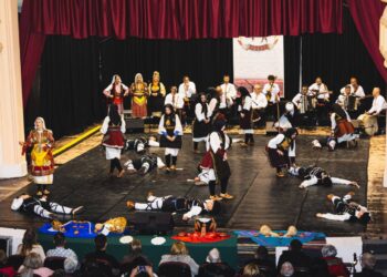 „Чекори низ времињата“ – Новогодишен концерт со кој Ансамбл „Бојмија“ одбележа плодна и успешна година