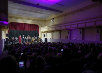 Свеченото финале на „Гевгелија град на културата за 2025“ крунисано со спектакуларен концерт на Камерниот оркестар „Ајга“ и Ана и Игор Дурловски