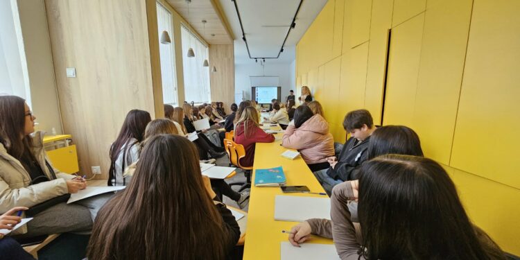 Реализирана Обука за женско претприемништво во СОУ „Јосиф Јосифовски“- Гевгелија