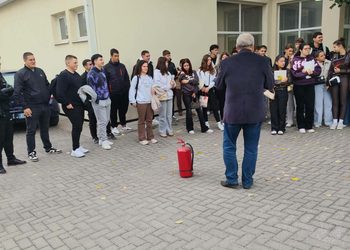 Обука за заштита од пожари, евакуација и спасување во СОУ „Јосиф Јосифовски“- Гевгелија